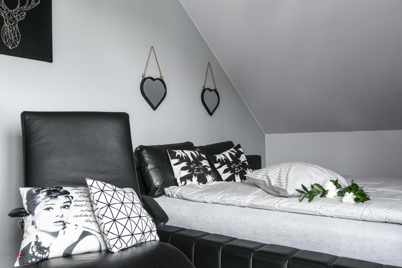 Aparthotel Novum Krasków Dış mekan fotoğraf