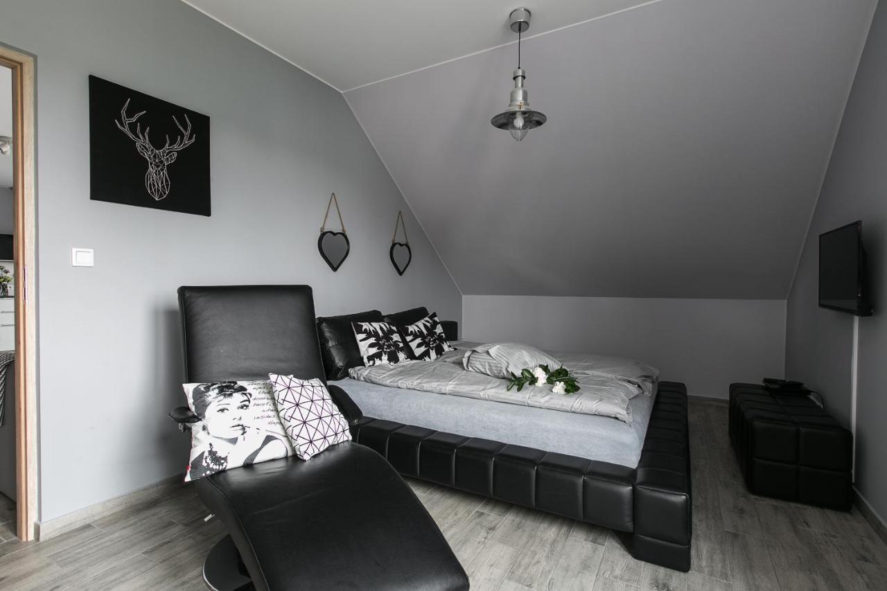 Aparthotel Novum Krasków Dış mekan fotoğraf